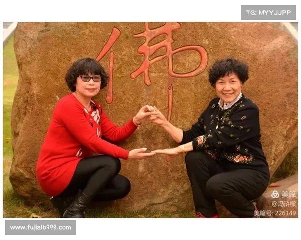 蜻蜓点水般的网络游览是什么意思它对现代人网络行为的影响与启示 蜻蜓点水般的网络游览是什么意思它对现代人网络行为的影响与启示