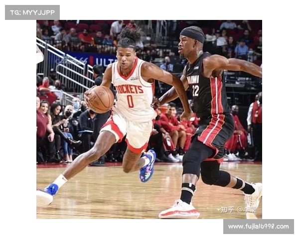 揭秘张伯伦真实踢球位置之谜带你还原场上角色与战术玄机