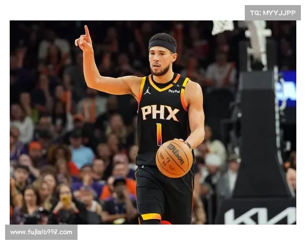 布克在国际比赛中的精彩表现与成长分析